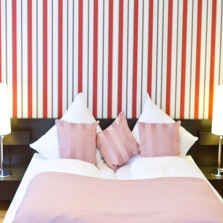 Suiten Hotel Dependance Laterne Baden-Baden Bagian luar foto