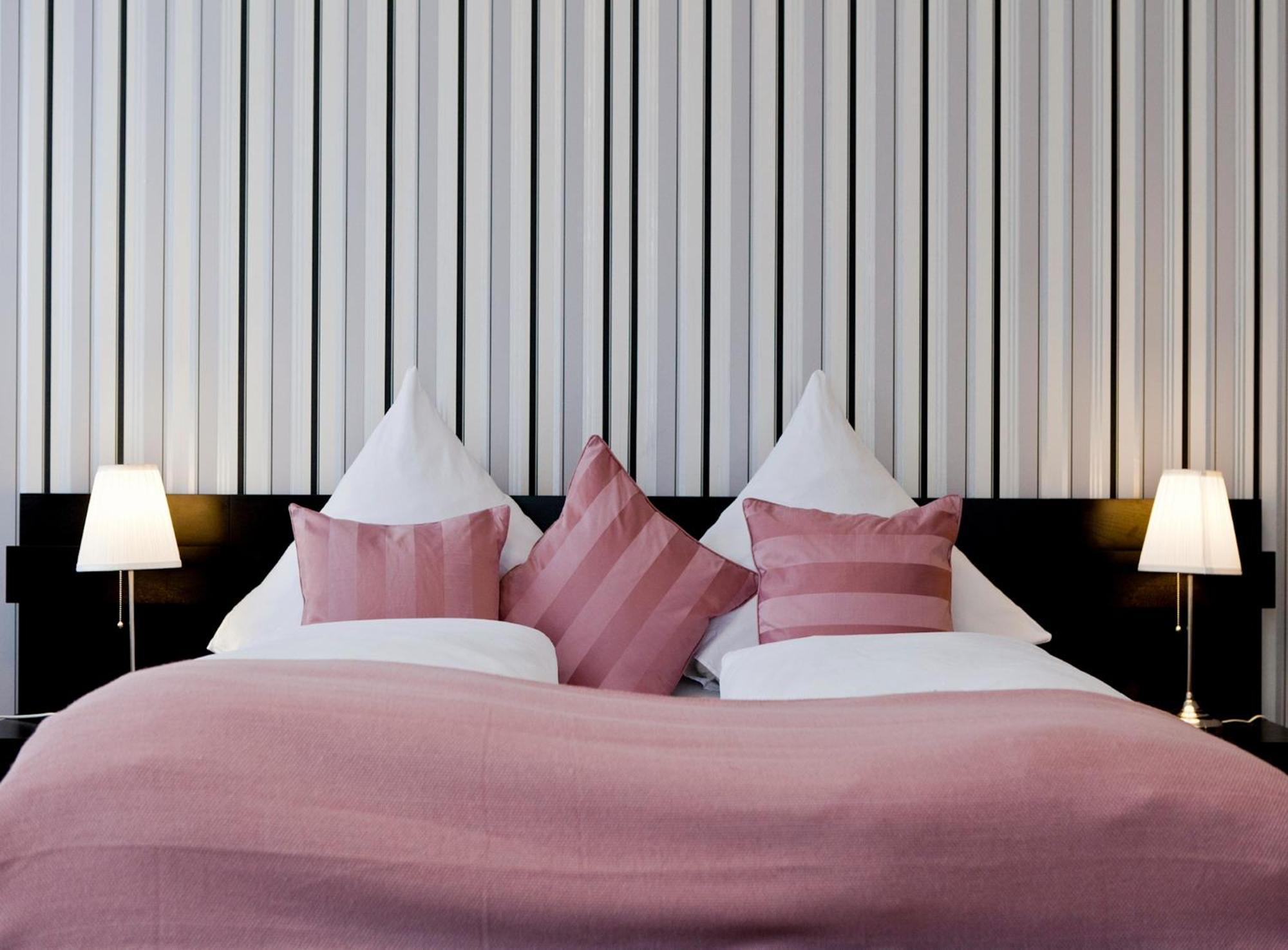 Suiten Hotel Dependance Laterne Baden-Baden Bagian luar foto